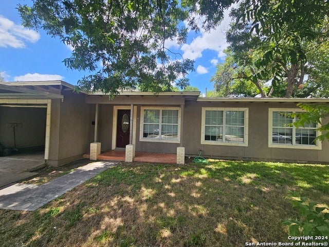 303 Pilgrim Dr, San Antonio