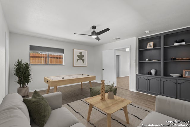 14423 Briarlake, San Antonio