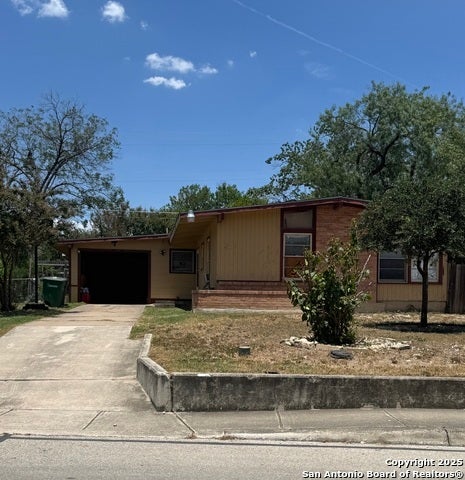 239 Ashland Dr, San Antonio