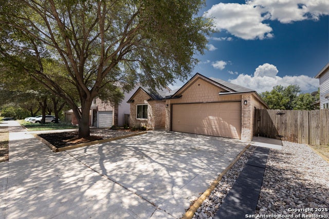 15522 Flowing Spring, San Antonio