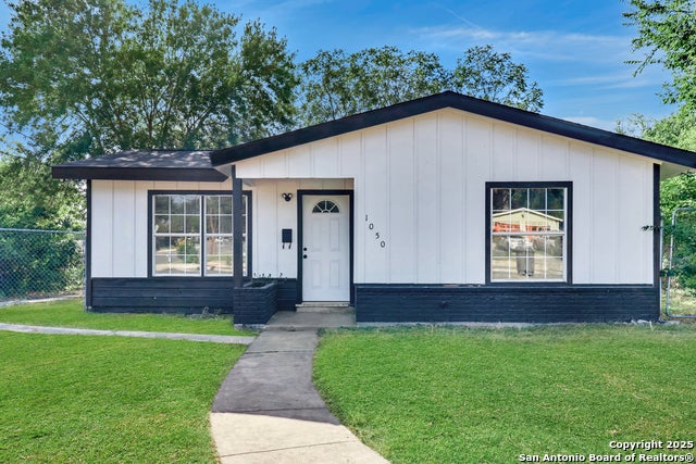 1050 Nw 38th St, San Antonio