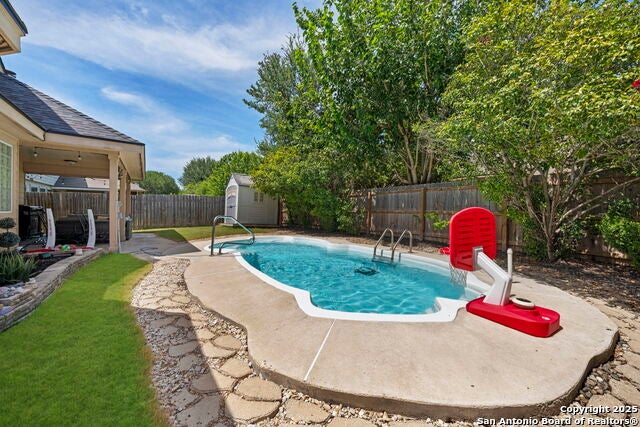 8654 Gavel Drive, Converse