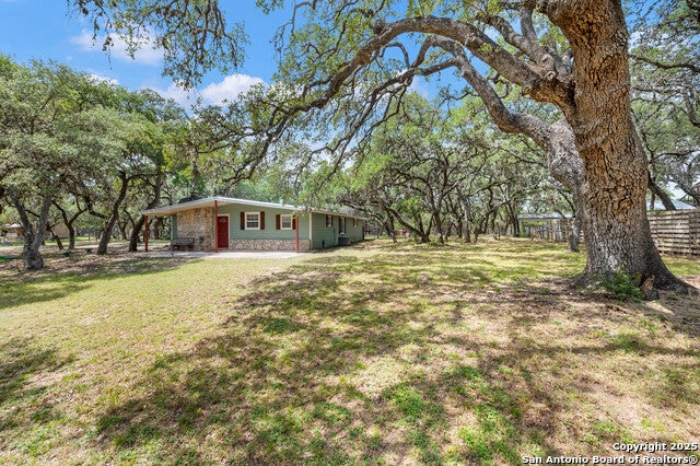 8715 Buckskin Dr., Boerne