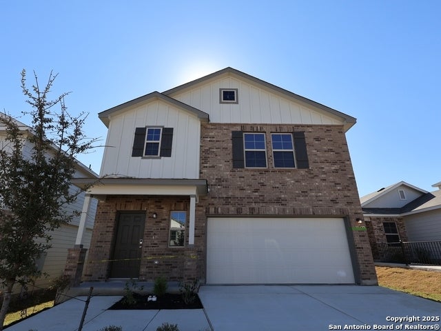 10422 White Hart Lane, Converse