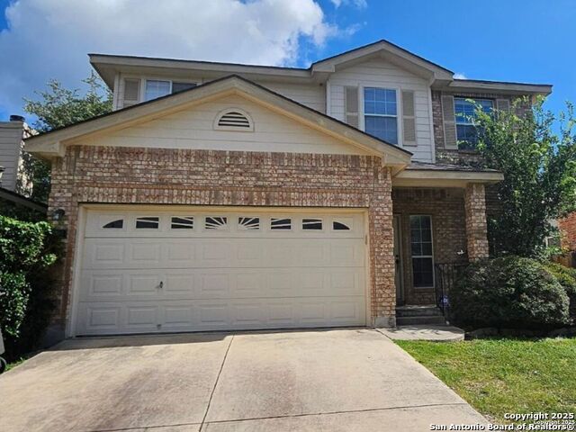 9019 Burnt Peak, Helotes