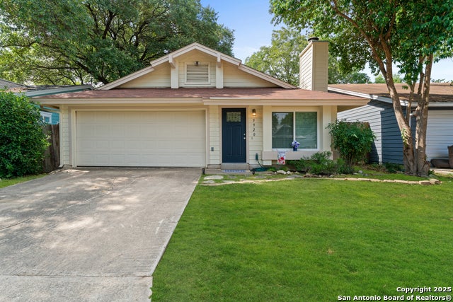 3920 Chimney Springs, San Antonio