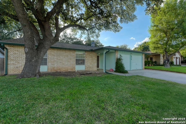 5919 Hidden Boulder, San Antonio