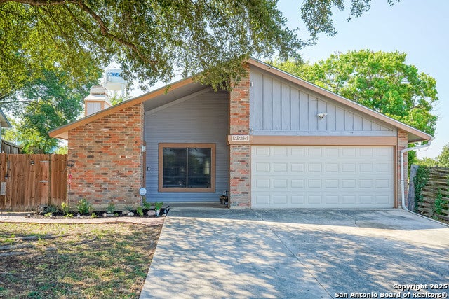 9915 Windburn Trail, Converse