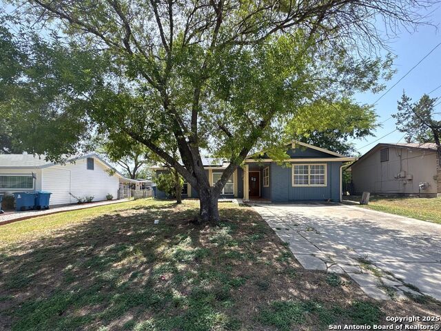 815 Hickory Hill Dr., Kirby