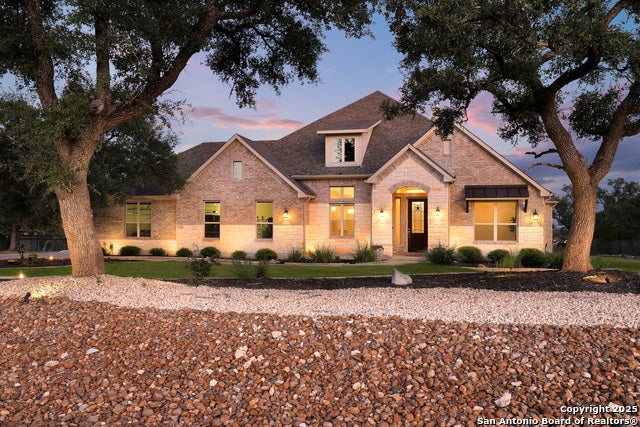 621 Oldenburg, New Braunfels