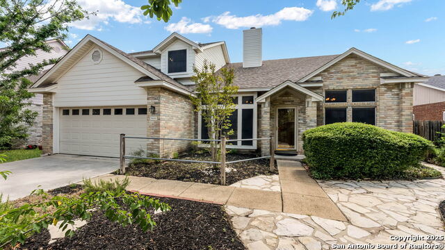 8632 Wood Forest, San Antonio
