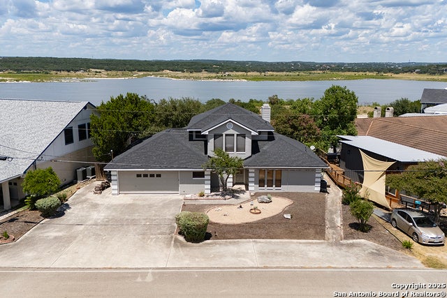 2557 Glenn Drive, Canyon Lake