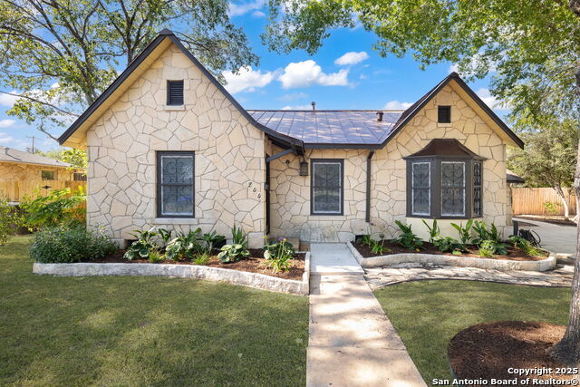 244 Lovera, San Antonio