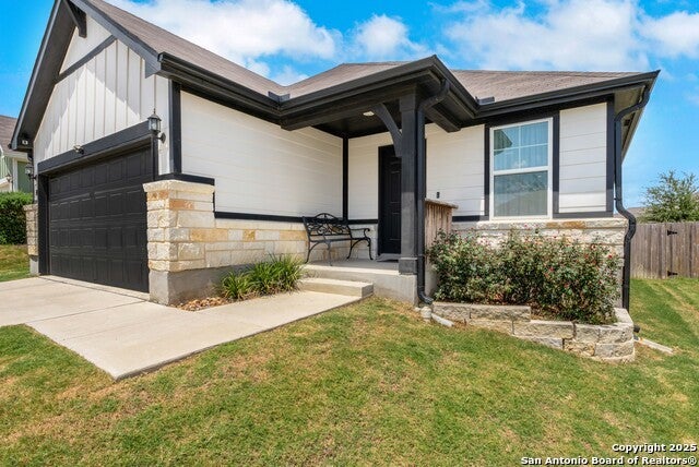 747 Steeplebush, New Braunfels