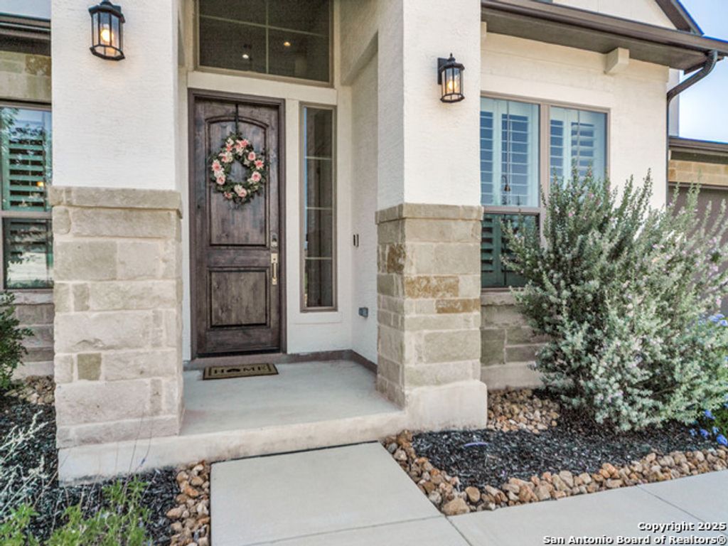 99 Simpatico, Boerne