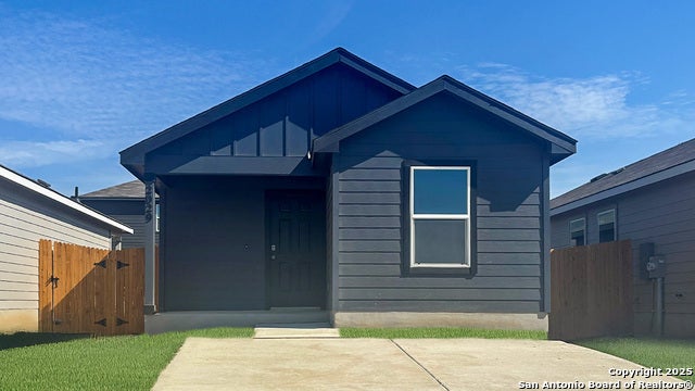 2029 Zephyr Lily, San Antonio