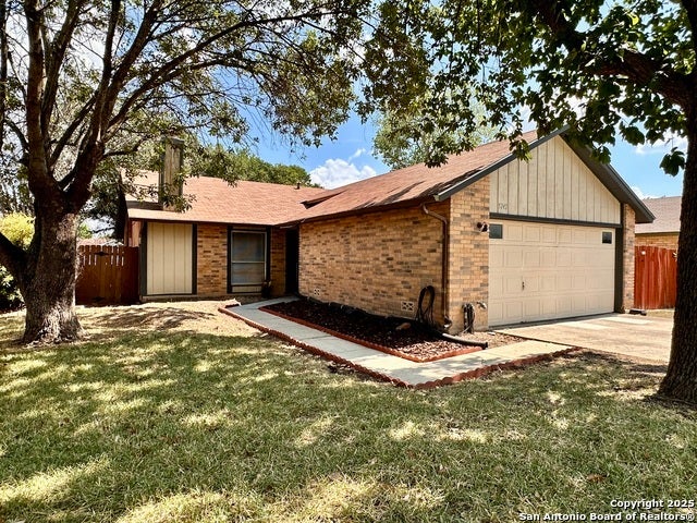 5742 Larkdale, San Antonio