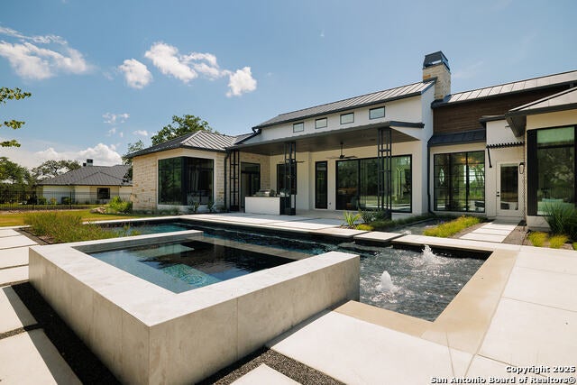 204 Easy Money, Boerne