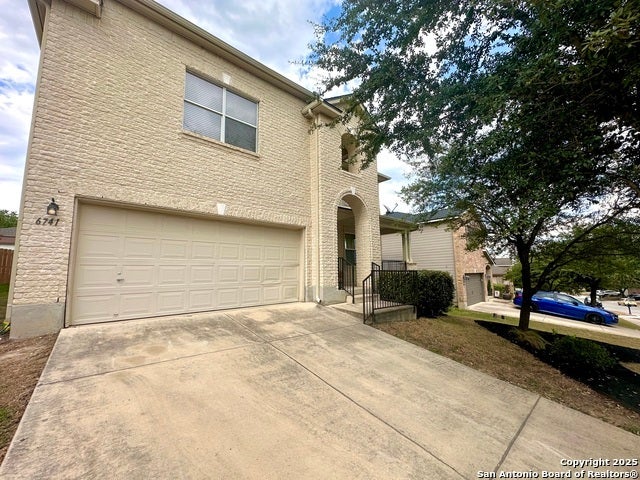 6741 Wayman, Live Oak