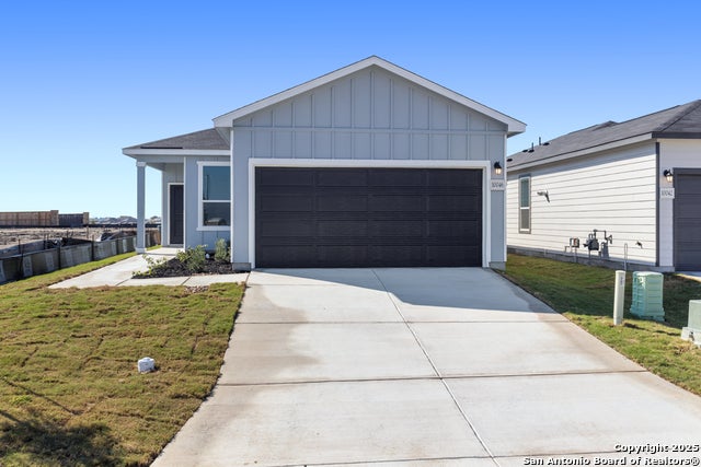 10046 Jagger Avenue, Converse