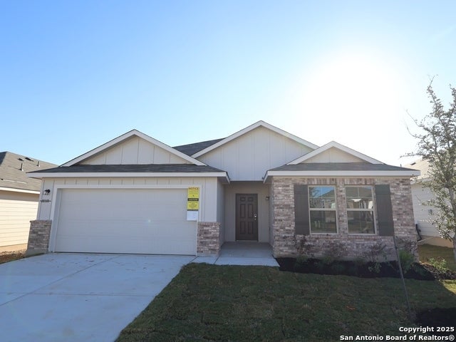 10318 Goodison Drive, Converse