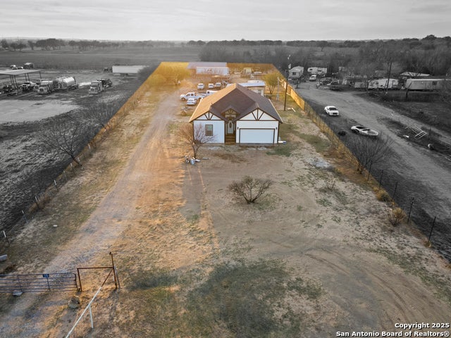 16851 Griffin Rd #2, Atascosa