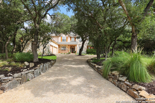 8355 Reunion Oak, Boerne