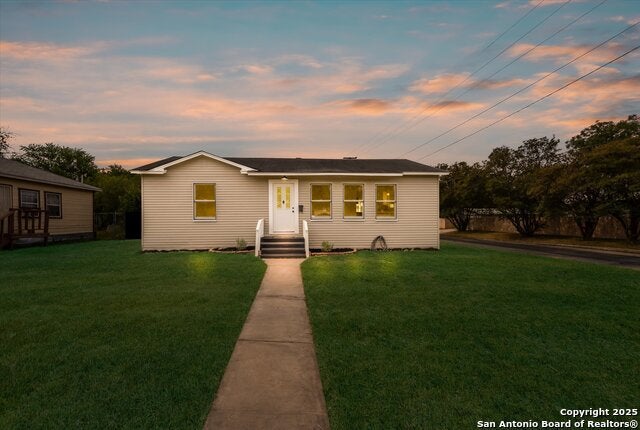 530 John Page Dr, San Antonio