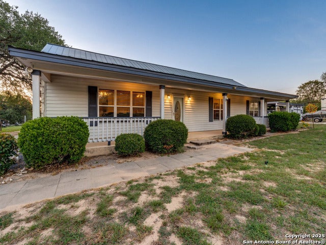 429 Ringaskiddy, Floresville