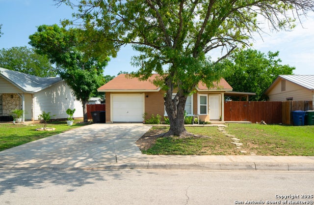 9759 Hidden Swan, San Antonio