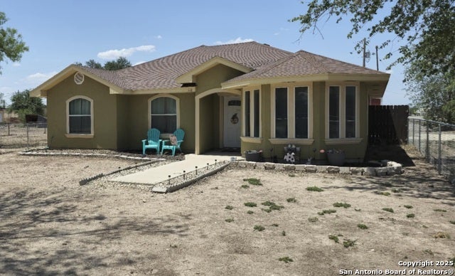 116 W Evlyn, La Pryor