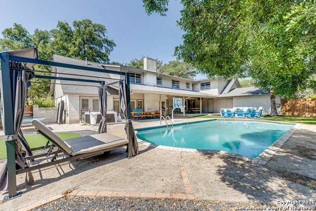 113 Wickford, Castle Hills