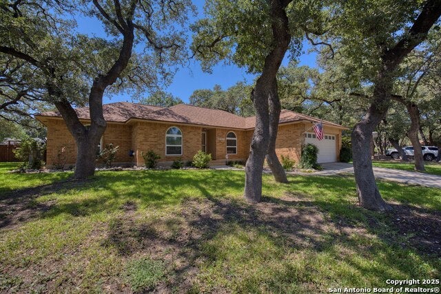7614 Creek Trail, San Antonio