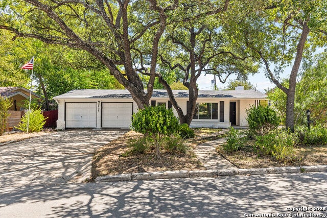 2406 W Kings, San Antonio