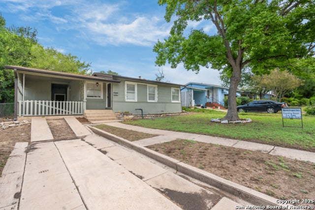 323 Blakeley, San Antonio
