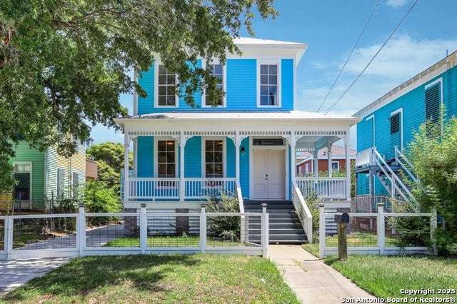 3723 Avenue K, Galveston