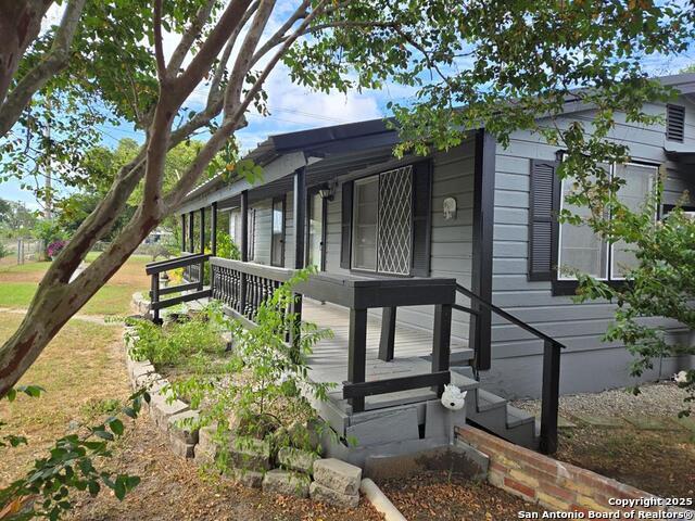 206 Commerce, Pettus