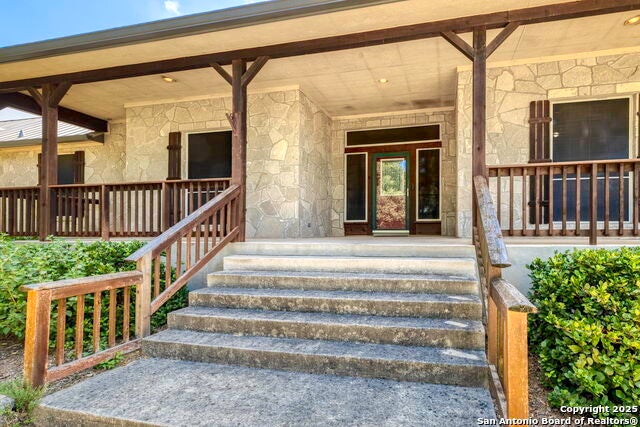 520 Lantana Ridge, Spring Branch