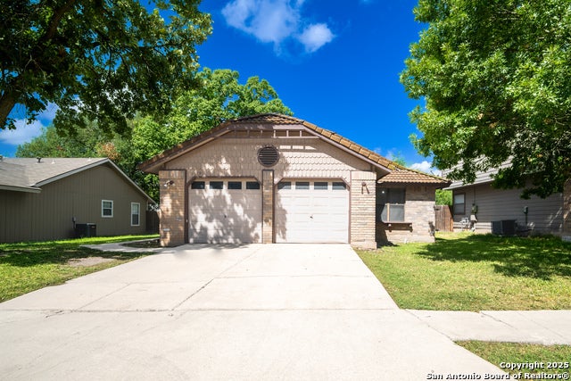 5619 Sunup Drive, San Antonio