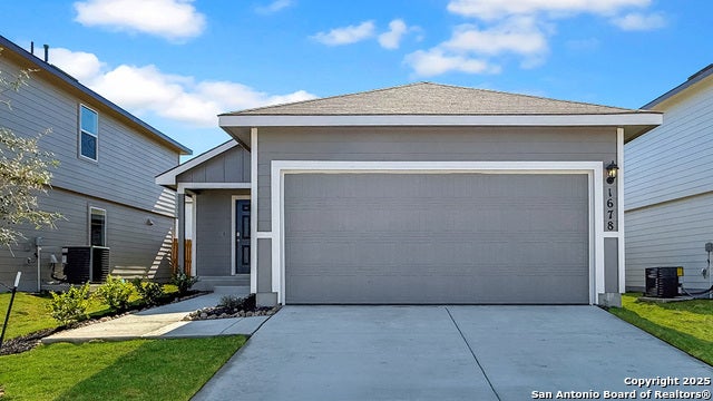 1678 House Finch Drive, San Antonio