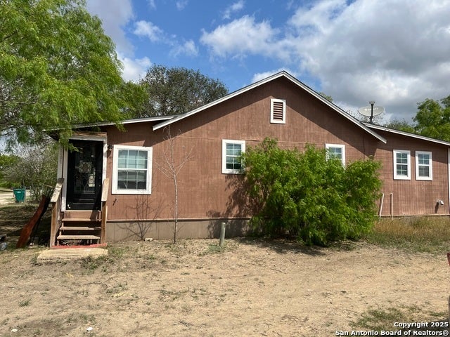 2201 Cantrell, Jourdanton