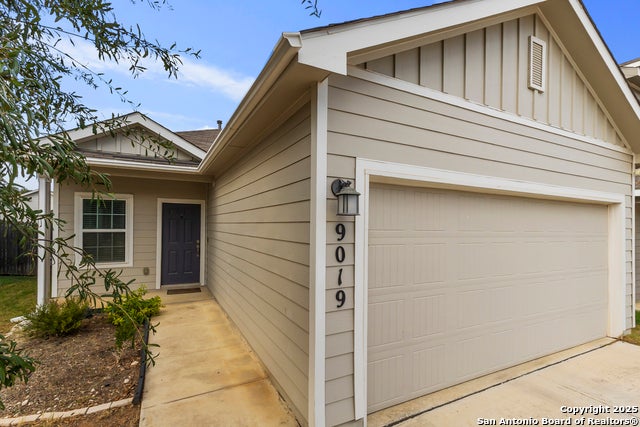 9019 Oak Meadows Run, San Antonio