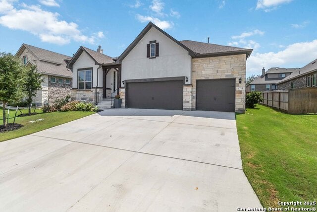 8714 Whisper Gate, Boerne