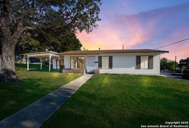 351 Pool, San Antonio