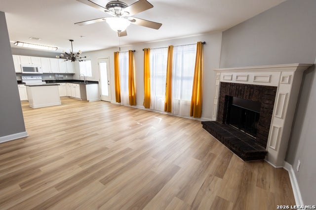 13227 Hopkins Glade, San Antonio