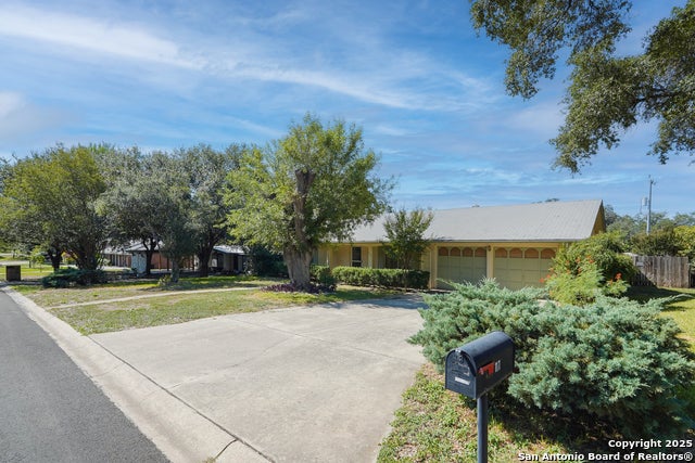 117 Twinleaf, Castle Hills