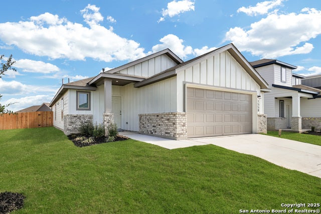 1558 Estelea Grove, New Braunfels