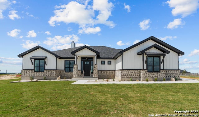 158 Estates, La Vernia