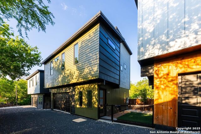 108 Vine #102, San Antonio