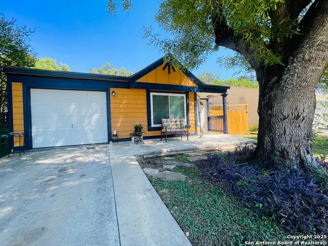 6226 Valley Castle, San Antonio